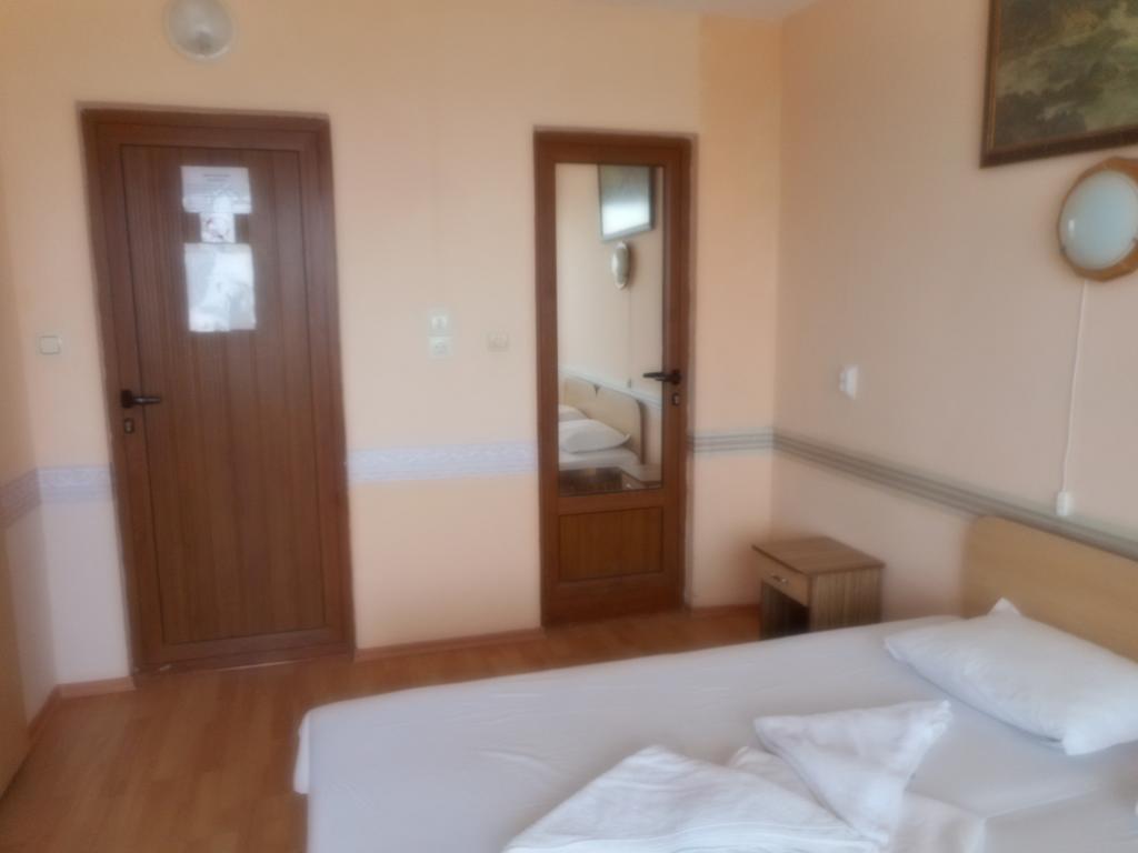 Guest Rooms Ribarska Hizha Shabla Bilik gambar